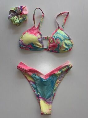 ONEONE Swim Marble Bikini Set High Cut Bottom + Scrunchie Festival